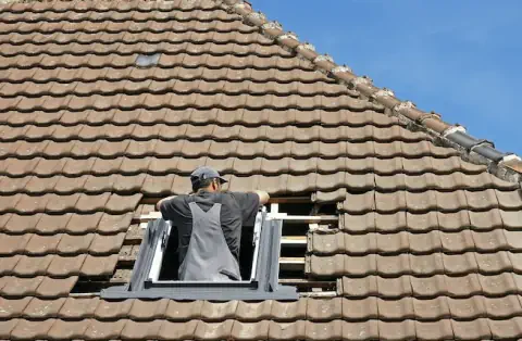 Pose de velux - Cases-de-Pène